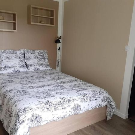 Appartamento La Grelauderie 4 Saintes Esterno foto
